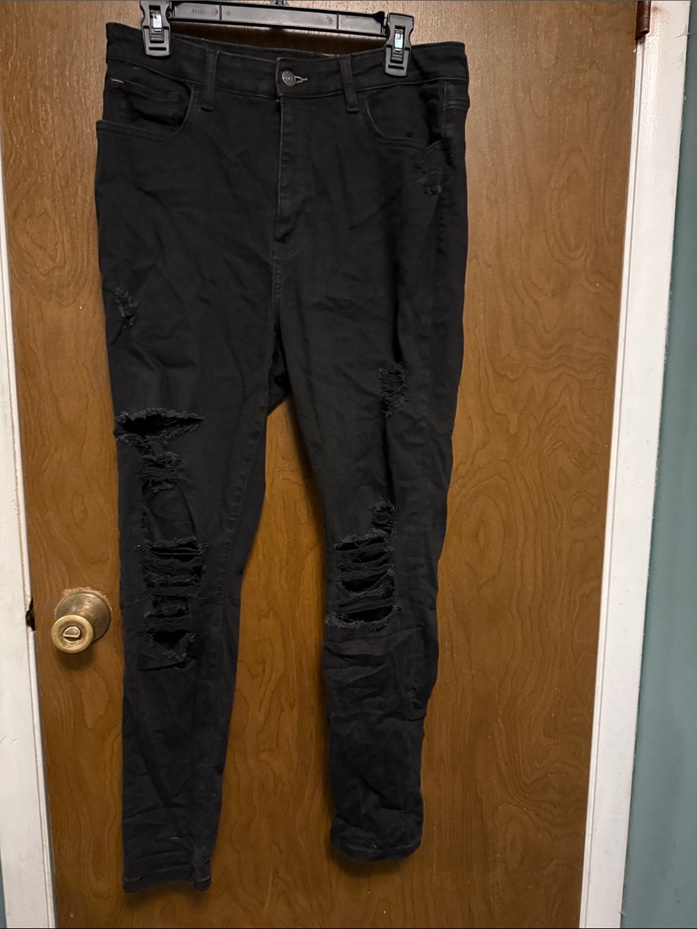 Arizona Jean Co Black Distressed high rise curvy skinny Jeans  size 15